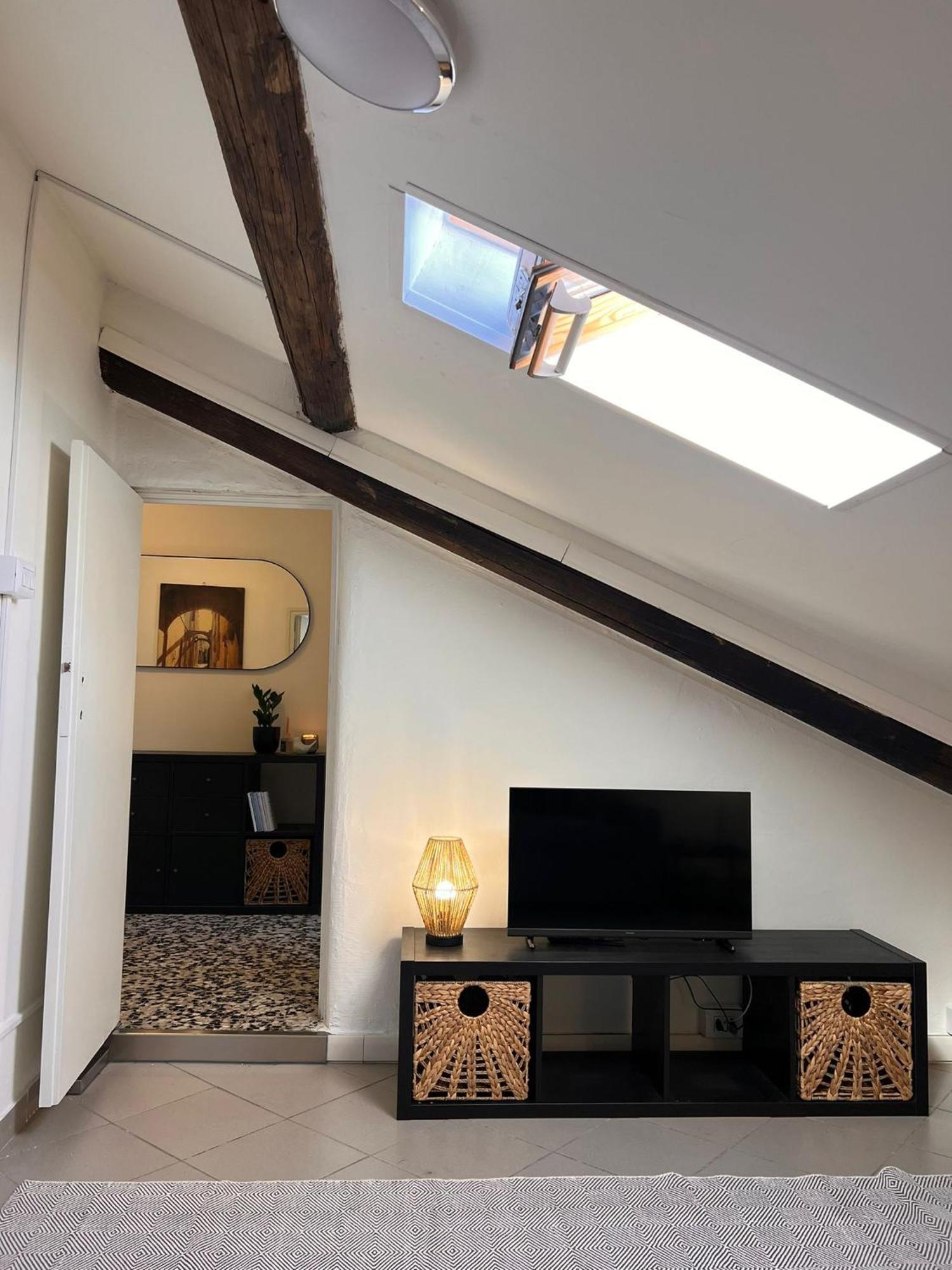 La Mansarda Apartment *